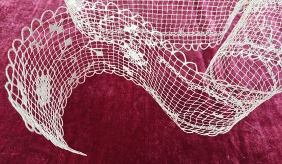 Visite de l'atelier en activité et de la Maison du Filet Brodé