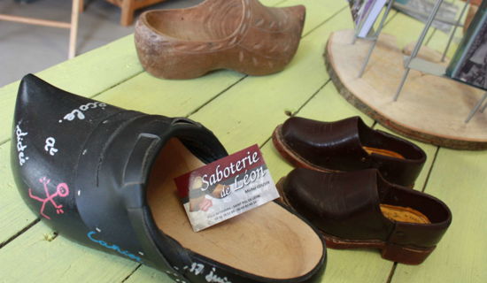 Marché artisanal à la saboterie