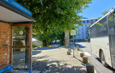 Ligne P45. Arrêt Office de Tourisme - Le Mont-Dore