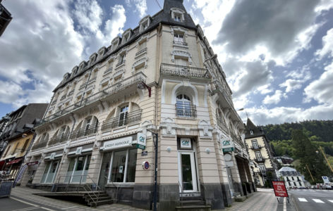 Distributeur de billets - Crédit Agricole_Mont-Dore