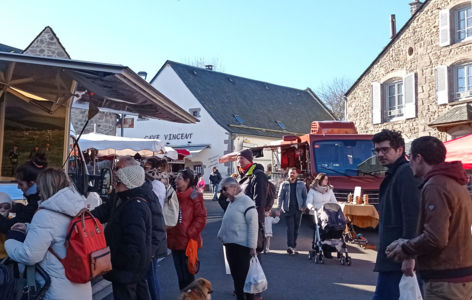 Marché de Besse-et-Saint-Anastaise_Besse-et-Saint-Anastaise