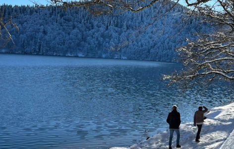 Entre volcans et truffade, randonnée hivernale accompagnée_La Bourboule