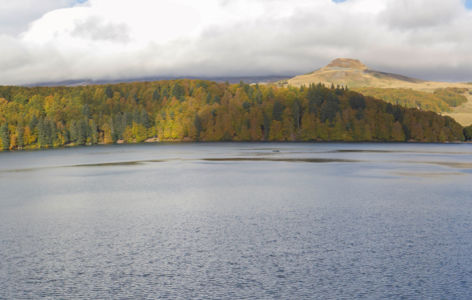 Les secrets du lac Pavin, balade contée et intéractive_Besse-et-Saint-Anastaise