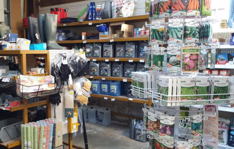 AJ du Sancy - Épicerie / Station-Service_Picherande