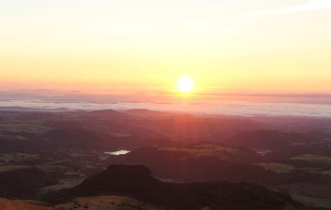 Aube, aurore et lever de soleil_Mont-Dore