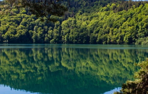 Site de pêche du lac Pavin à Besse_Besse-et-Saint-Anastaise