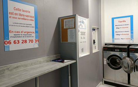 Laverie automatique en libre-service