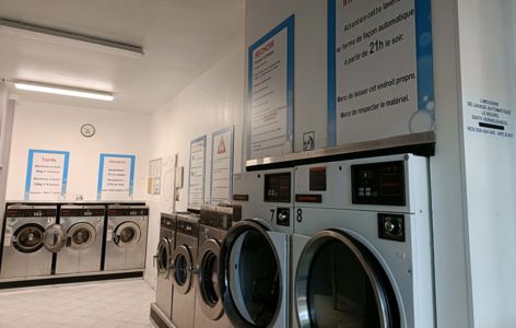 Laverie automatique en libre-service