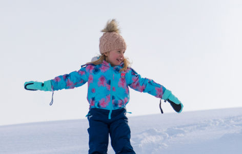 Balade et glissades en famille, randonnée accompagnée_Super-Besse