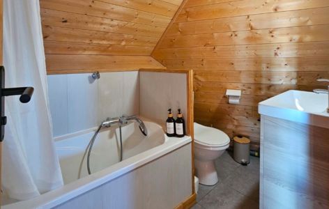 L'Adret_Besse-et-Saint-Anastaise