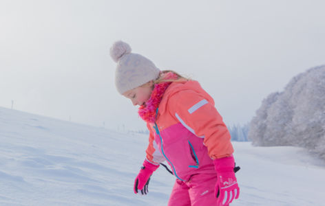 Balade et glissades en famille, randonnée accompagnée_Super-Besse