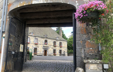Mairie de Murat-le-Quaire_Murat-le-Quaire