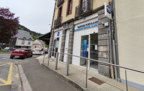 Distributeur de billets - Banque Populaire_Mont-Dore