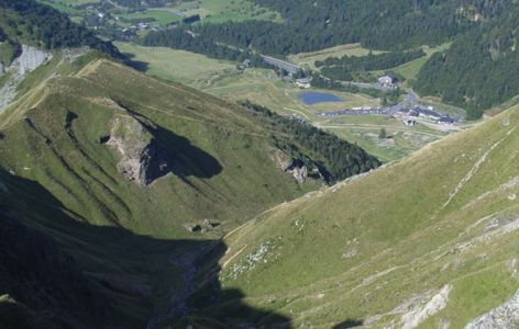 Lumières du soir sur les sommets, randonnée accompagnée_Mont-Dore