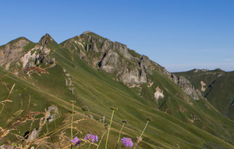 La panoramique sur les crêtes, randonnée accompagnée_Chastreix