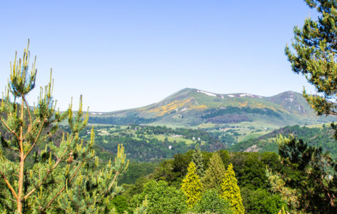 Découverte du volcanisme au Tartaret avec un volcanologue_Murol