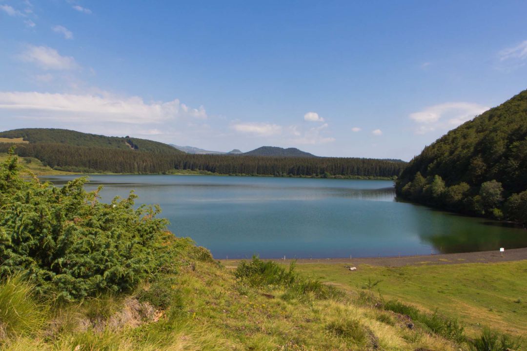 Lac de Montcineyre à Compains