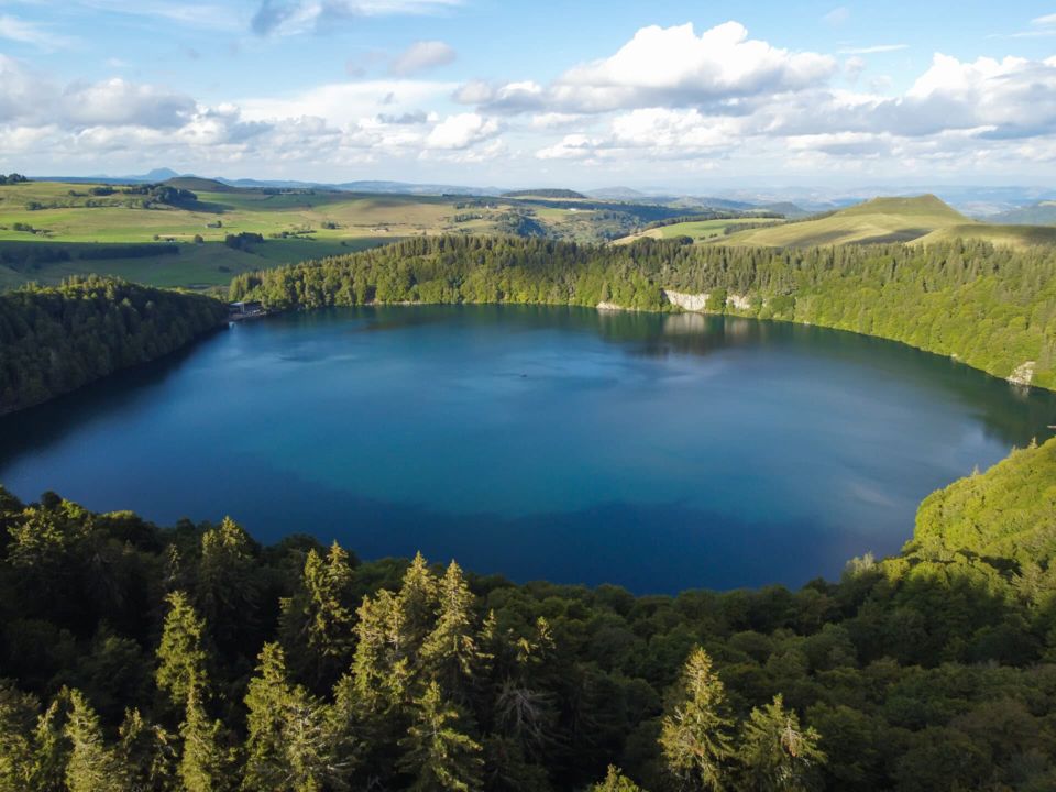 Le cercle parfait du lac Pavin