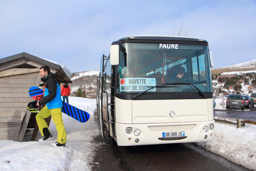 Shuttle service to the Super-Besse ski areas