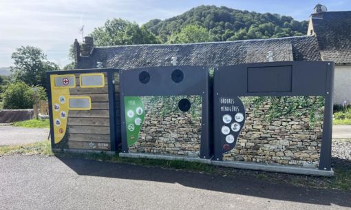 Point de collecte des déchets - Compains