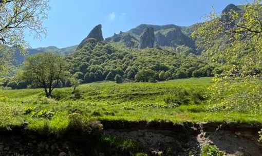 Découverte de la vallée de Chaudefour, randonnée accompagnée avec chauffeur