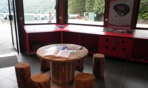 Exposition du lac Pavin