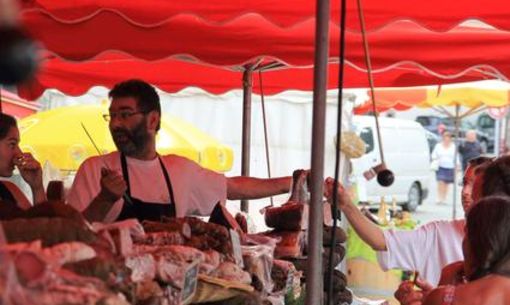 Marché de producteurs locaux