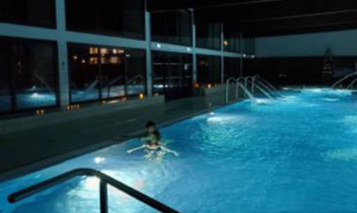 Les insolites des Super : pool party