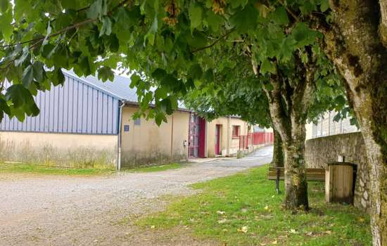 Salle des fêtes de Manhac Commune de Manhac