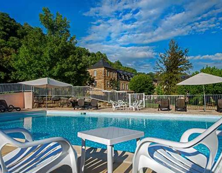 L'OUSTAL PONT-LES-BAINS, 